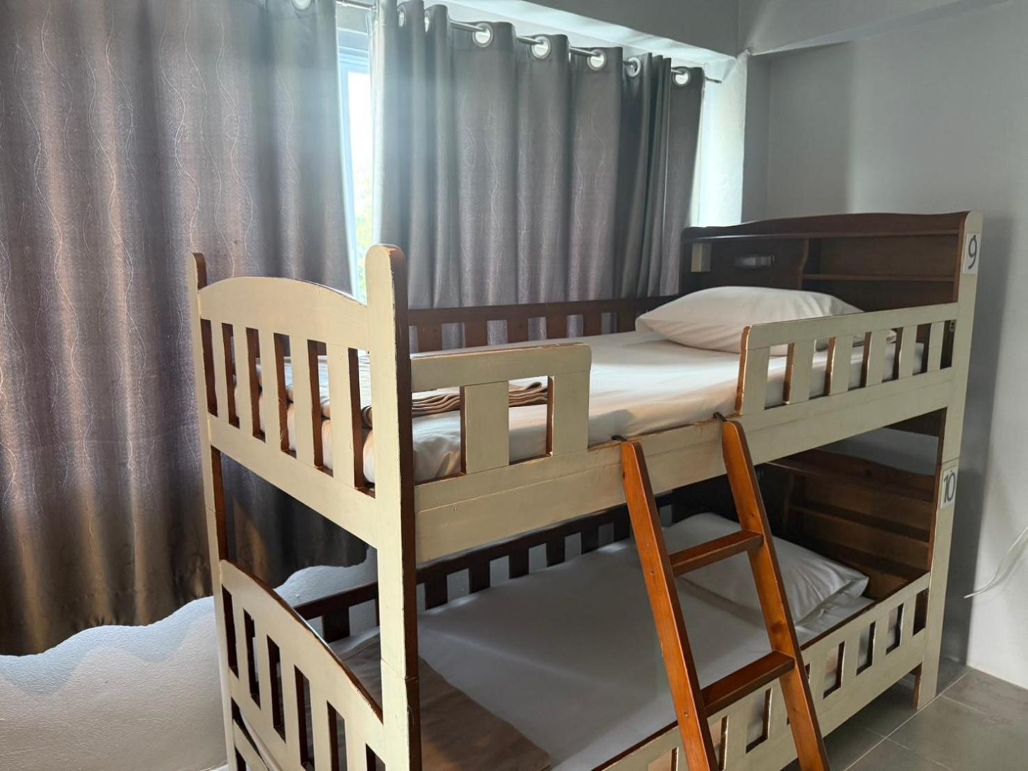 Ler Hostel 65 Csaveng-part Kültér fotó